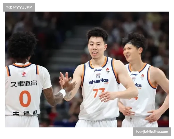 上海男篮88-83客场力克北京北汽，19连胜锁定常规赛第一